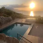 Vila Bello 4*
