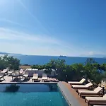 Vila Bello 4*