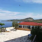 Vila Bello 4* Ksamil